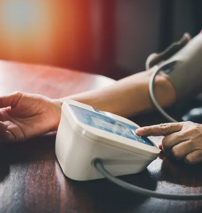 TensioCare™ – Intelligentes digitales Blutdruckmessgerät